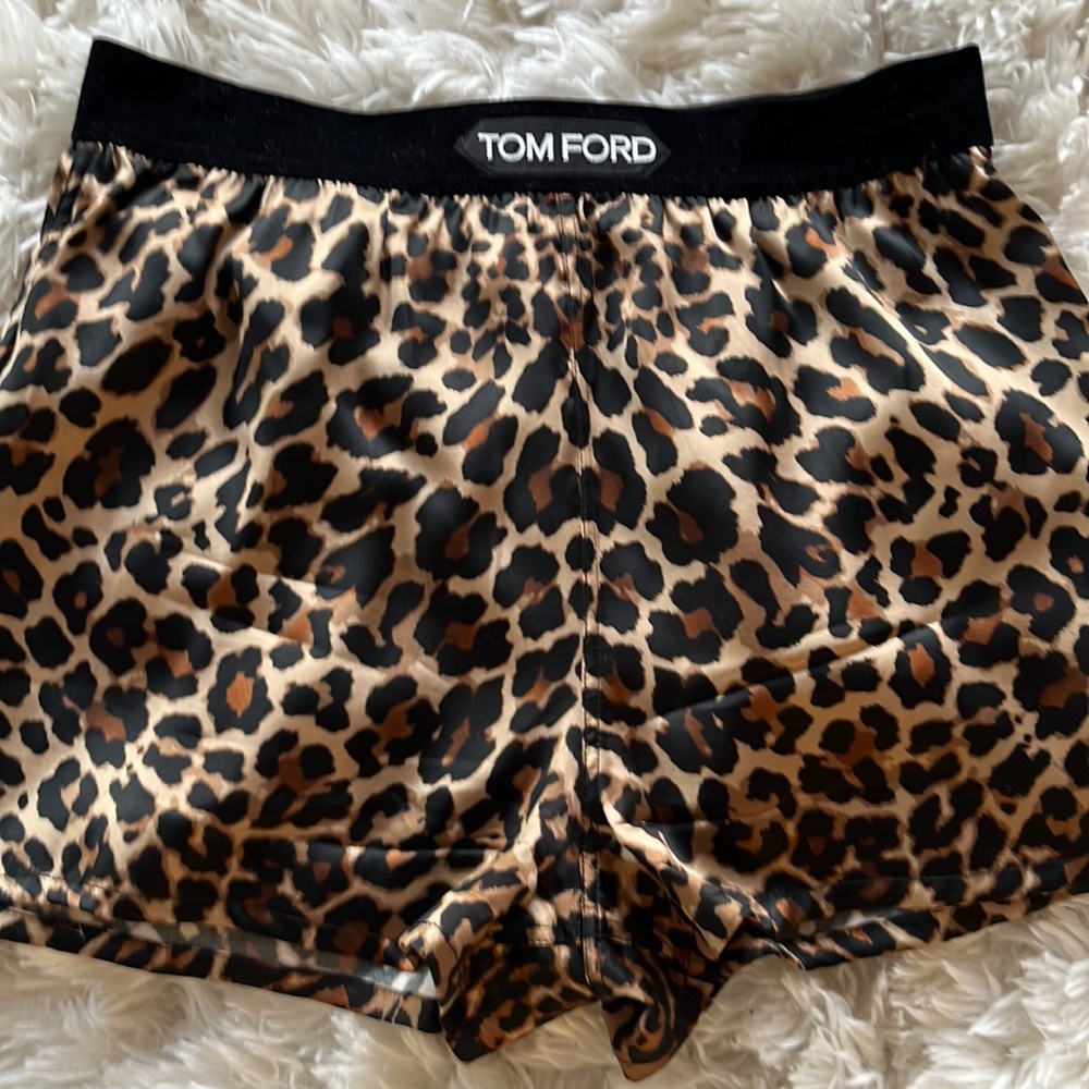 Tom Ford leopard print silk shorts size XS